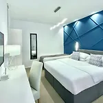 Shangri La Mansion 3*