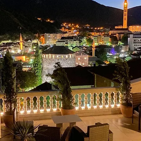 Shangri La Mansion Affittacamere 3*