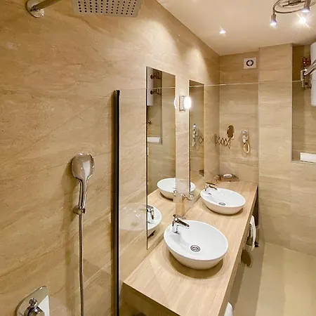 Shangri La Mansion Penzion Mostar