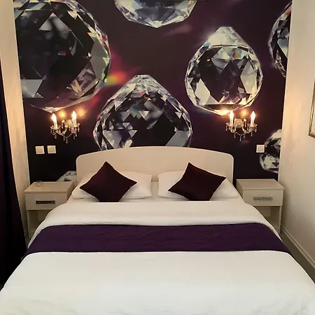 Maison d'hôtes Shangri La Mansion 3*