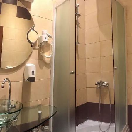 Shangri La Mansion 3* מוסטר