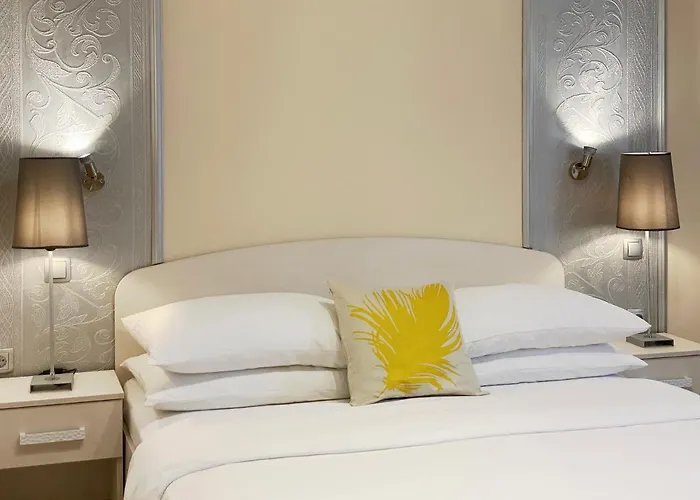 香格里拉大厦酒店 3*