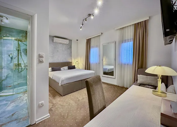 招待所 香格里拉大厦酒店 3*