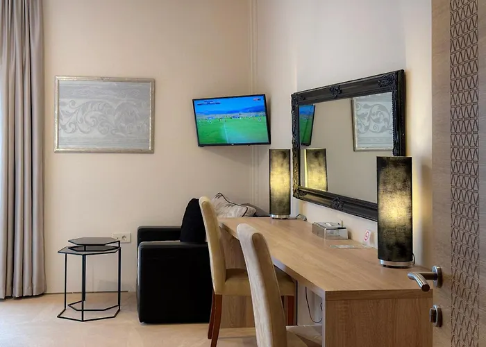 招待所 香格里拉大厦酒店 3*