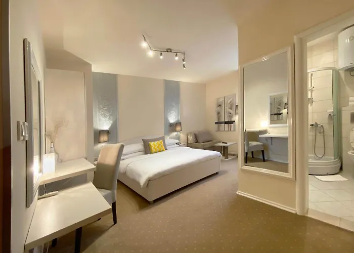 招待所 香格里拉大厦酒店 3*