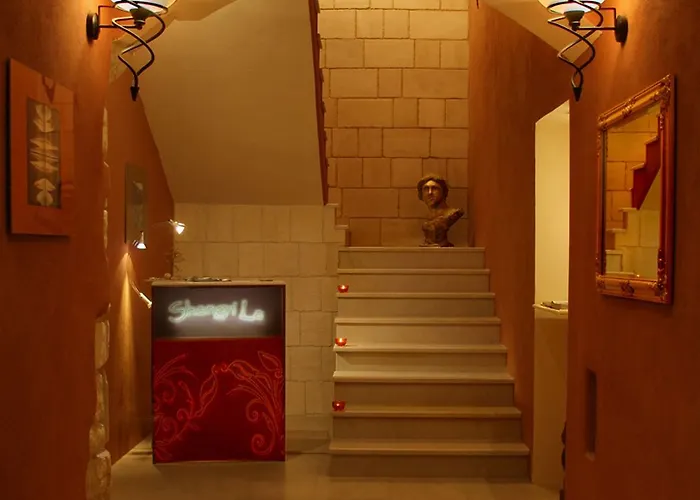 香格里拉大厦酒店 3*